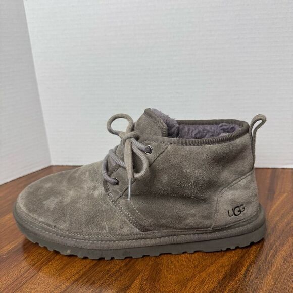 UGG Men's Neumel Boot Charcoal Gray Suede Size 10 Chukka Boot - Picture 2 of 13